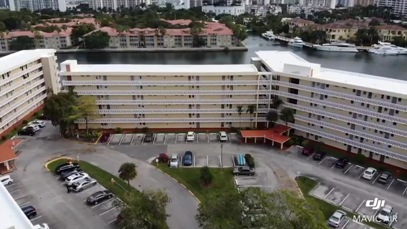 Point East One Condominium Aventura